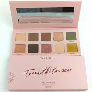 Wander Beauty Trailblazer 10-Pan Eyeshadow Palette